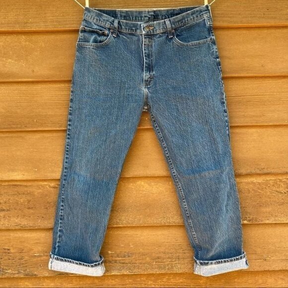 Wrangler Other - Vintage Wrangler Y2K Regular Fit Lightly Distressed and Faded Loose Fit Jeans